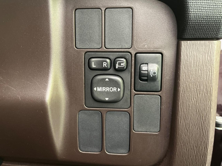 2014 Toyota Passo DBA-KGC30 (UW-6a0e760f81cc4)[18]