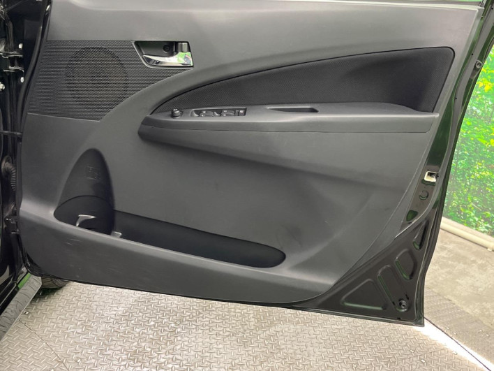 2013 Daihatsu Move DBA-LA110S (UW-6a0e7614add02)[29]