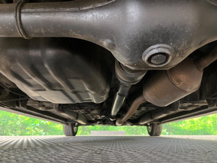 2013 Daihatsu Move DBA-LA110S (UW-6a0e7614add02)[20]