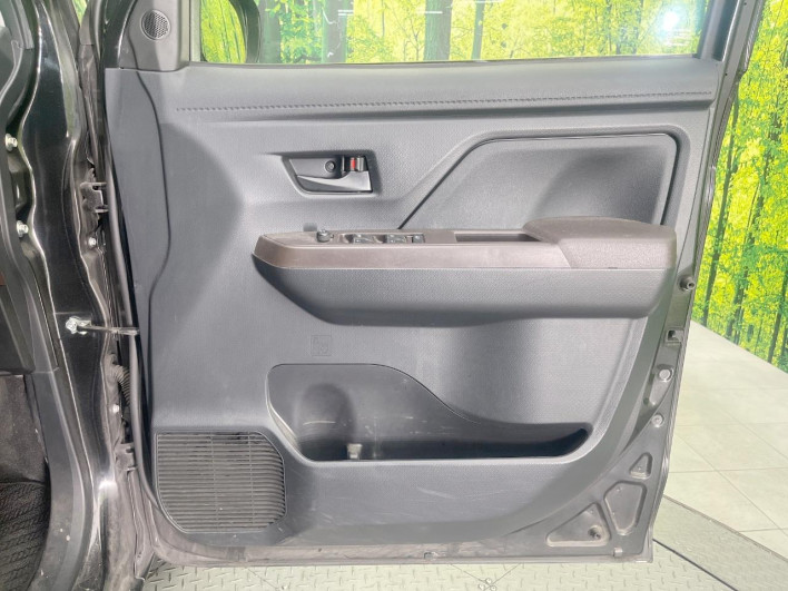 2017 Toyota TANK DBA-M900A (UW-6a0e7626b124d)[28]