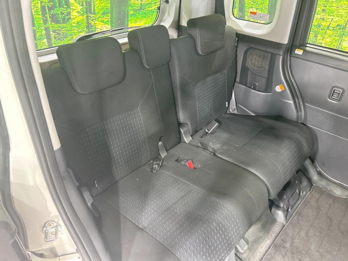 2020 Daihatsu Toll 4BA-M900S (UW-6a0e762b282aa)[21]