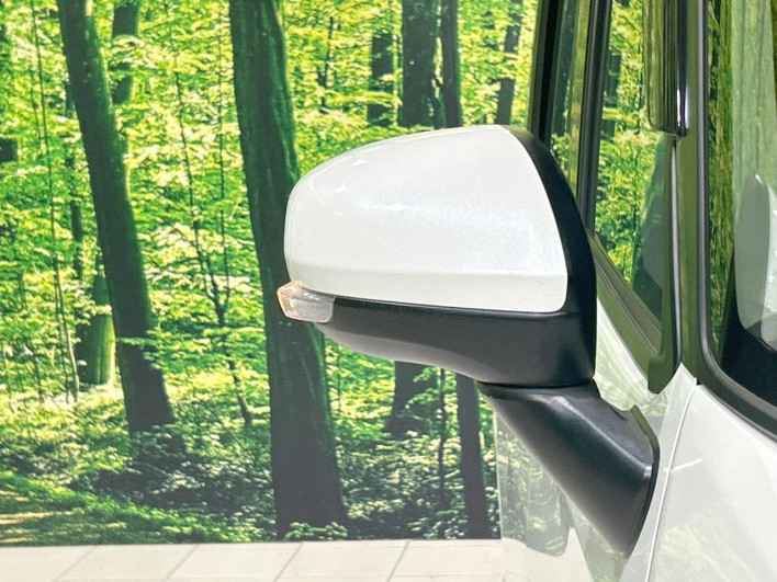 2020 Daihatsu Toll 4BA-M900S (UW-6a0e762b282aa)[17]