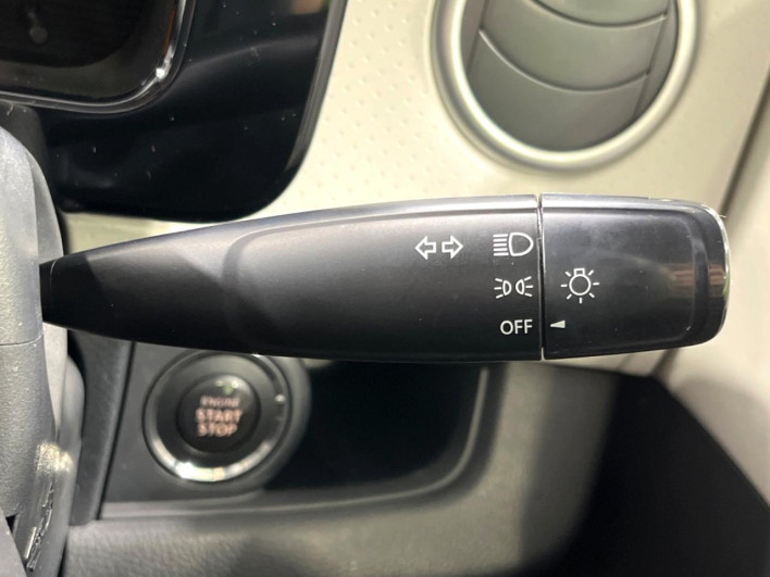 2013 Nissan Moco DBA-MG33S (UW-6a0e76313837c)[24]
