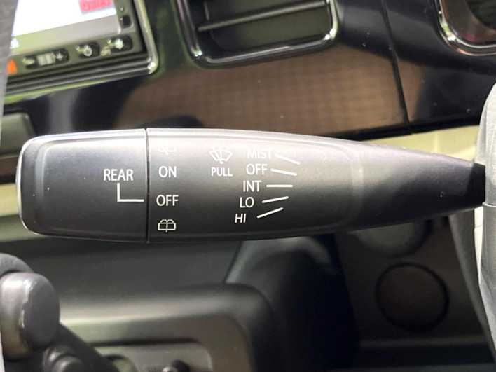 2013 Nissan Moco DBA-MG33S (UW-6a0e76313837c)[25]