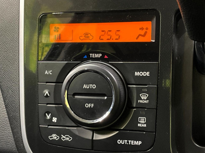 2011 Suzuki Wagon R Stingray DBA-MH23S (UW-6a0e76326a530)[26]