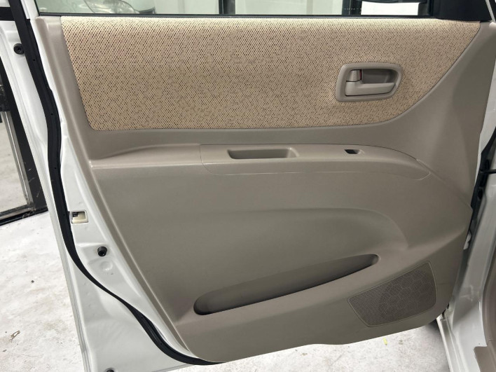 2008 Suzuki Palette DBA-MK21S (UW-6a0e763494abc)[29]