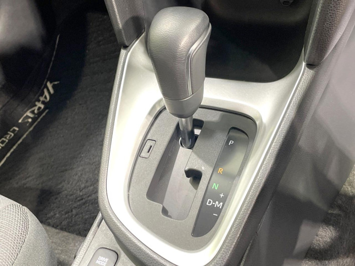 2020 Toyota Yaris Cross 5BA-MXPB10 (UW-6a0e764d8f4b6)[15]
