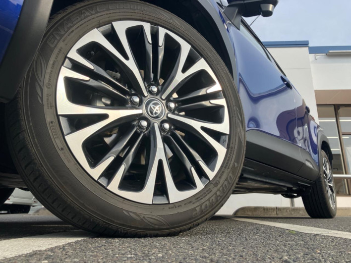 2020 Toyota Yaris Cross 6AA-MXPJ10 (UW-6a0e764f2a81d)[8]