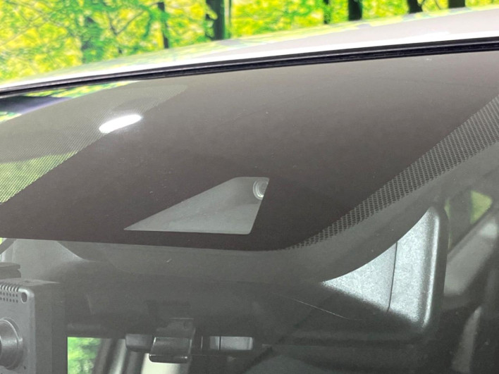 2019 Nissan Note DBA-NE12 (UW-6a0e765ff086f)[8]