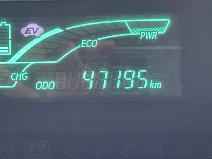 2012 Toyota Aqua DAA-NHP10 (UW-6a0e766019b68)[2]