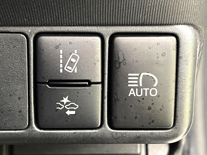 2016 Toyota Aqua DAA-NHP10 (UW-6a0e7661ccd34)[8]