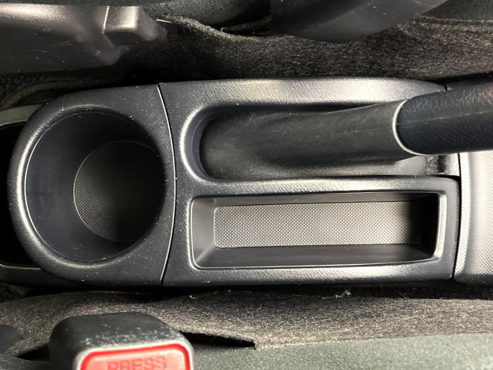 2016 Toyota Aqua DAA-NHP10 (UW-6a0e7661ccd34)[22]