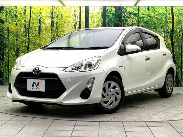 2016 Toyota Aqua DAA-NHP10 (UW-6a0e7661ccd34)[0]