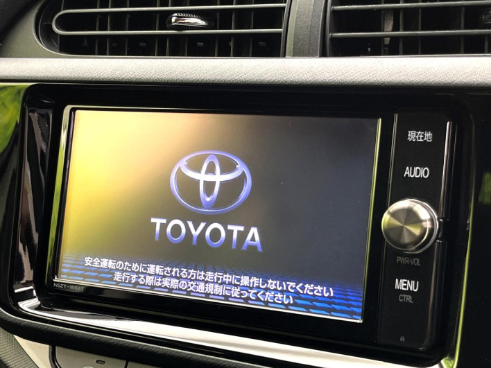 2016 Toyota Aqua DAA-NHP10 (UW-6a0e7661ccd34)[21]