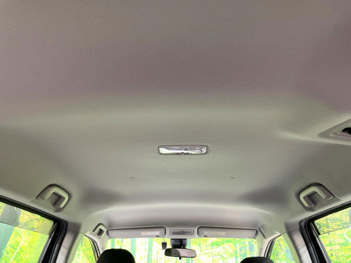 2017 Toyota Sienta DAA-NHP170G (UW-6a0e7664b1796)[17]