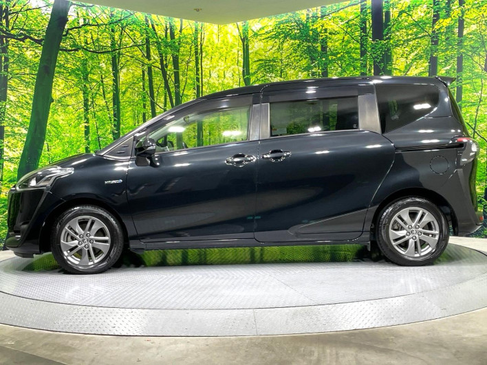 2017 Toyota Sienta DAA-NHP170G (UW-6a0e7664b1796)[6]