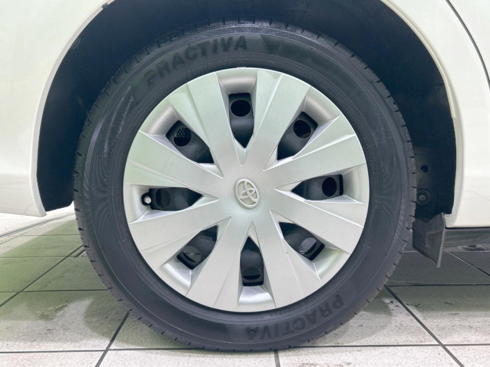 2017 Toyota Corolla Axio DBA-NRE161 (UW-6a0e76655bf44)[14]