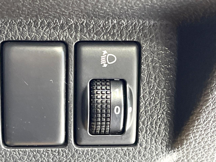 2010 Nissan X-Trail DBA-NT31 (UW-6a0e7667519c7)[7]