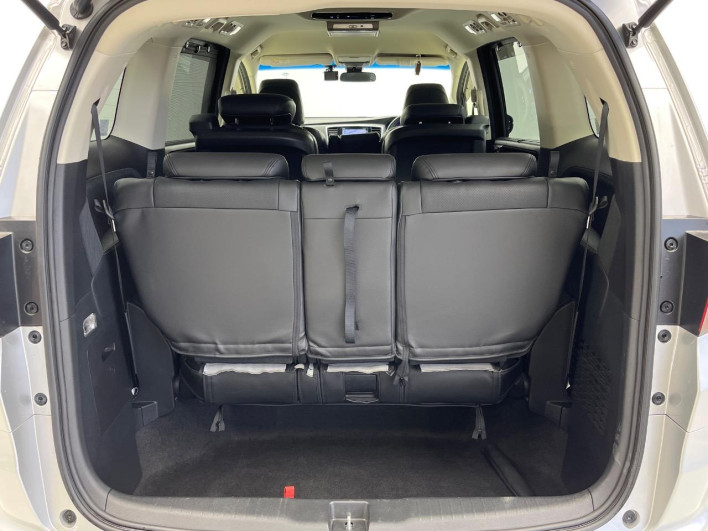2016 Honda Odyssey Hybrid DAA-RC4 (UW-6a0e766c7097a)[23]