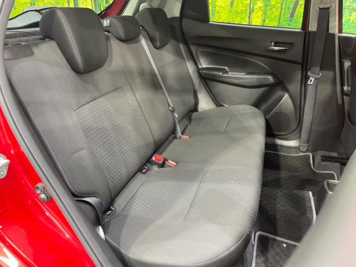 2017 Suzuki Swift DAA-ZC43S (UW-6a0e76824d063)[28]
