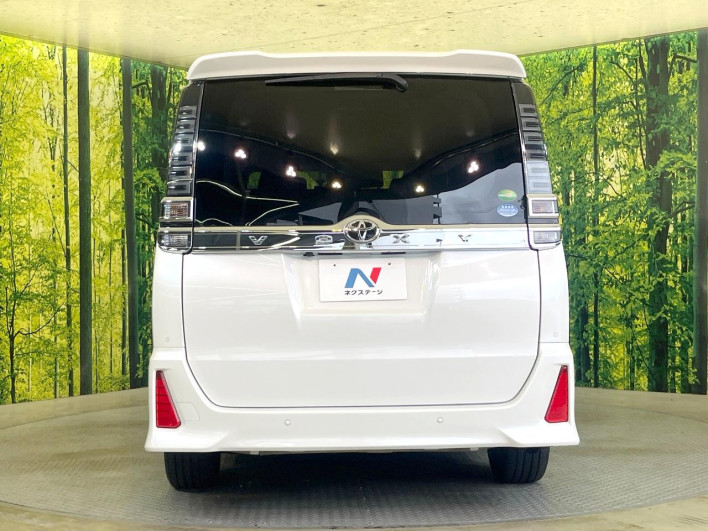 2020 Toyota Voxy DBA-ZRR80W (UW-6a0e768748a3b)[17]