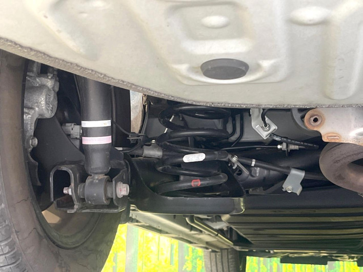 2020 Toyota Voxy DBA-ZRR80W (UW-6a0e768748a3b)[28]