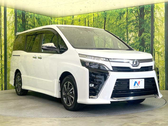 2020 Toyota Voxy DBA-ZRR80W (UW-6a0e768748a3b)[24]