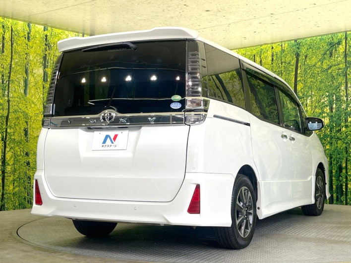 2020 Toyota Voxy DBA-ZRR80W (UW-6a0e768748a3b)[18]