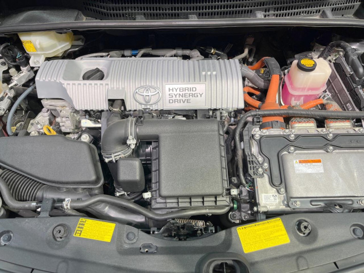 2011 Toyota Prius DAA-ZVW30 (UW-6a0e768b9a2ec)[4]