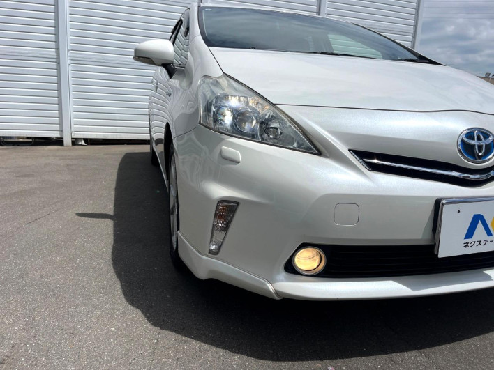 2013 Toyota Prius α DAA-ZVW41W (UW-6a0e768de633e)[16]