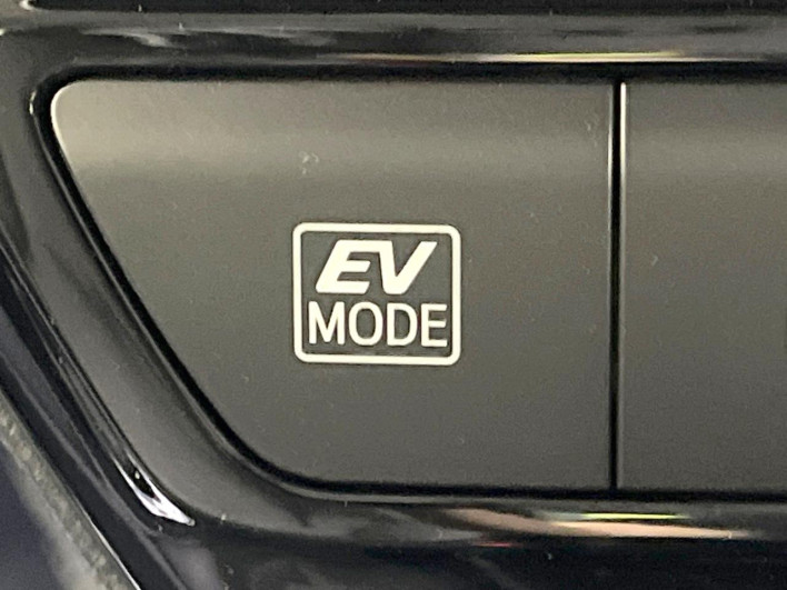 2021 Toyota Prius 6AA-ZVW51 (UW-6a0e76915edf2)[12]