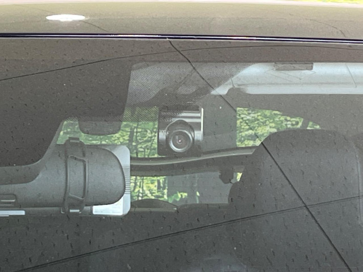 2017 Toyota Prius PHV DLA-ZVW52 (UW-6a0e7692857a3)[22]