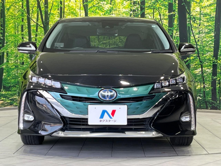 2017 Toyota Prius PHV DLA-ZVW52 (UW-6a0e7692857a3)[4]