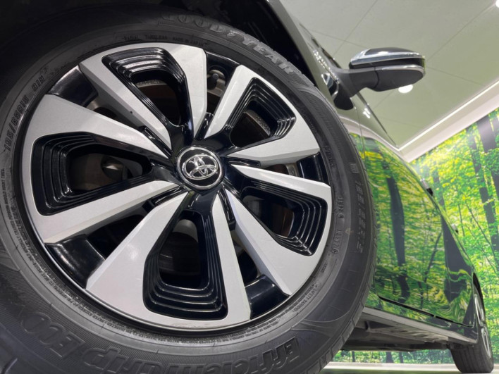 2017 Toyota Prius PHV DLA-ZVW52 (UW-6a0e7692857a3)[29]