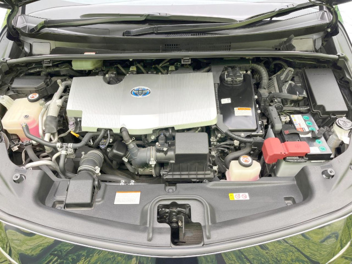 2019 Toyota Prius PHV DLA-ZVW52 (UW-6a0e7692c054b)[4]