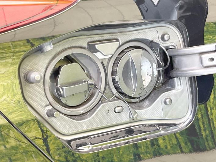 2019 Toyota Prius PHV DLA-ZVW52 (UW-6a0e7692c054b)[25]