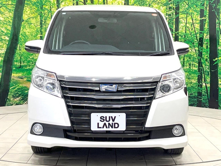 2015 Toyota Noah DAA-ZWR80G (UW-6a0e76966bb01)[8]