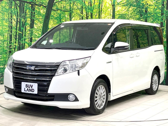 2015 Toyota Noah DAA-ZWR80G (UW-6a0e76966bb01)[9]