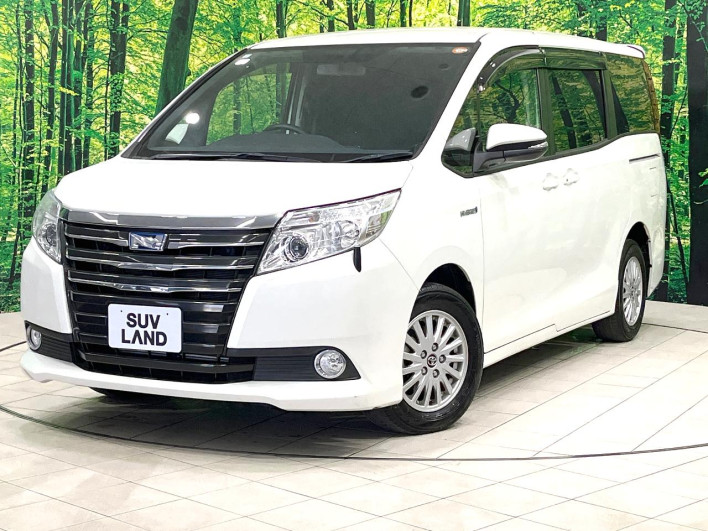 2015 Toyota Noah DAA-ZWR80G (UW-6a0e76966bb01)[0]