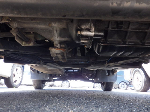 2001 Subaru Sambar Truck TT1 (UW-6a1ea98d76d7c)[23]