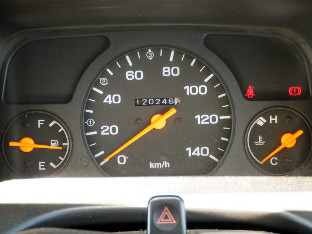 2001 Subaru Sambar Truck TT1 (UW-6a1ea98d76d7c)[12]