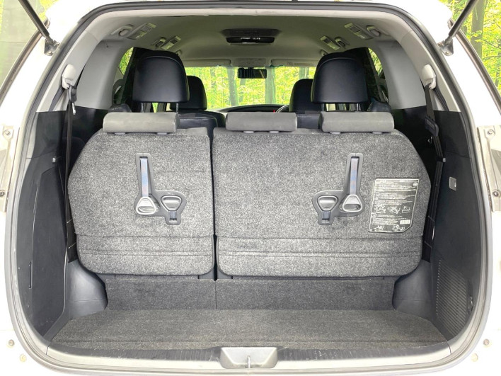 2013 Toyota Estima DBA-ACR50W (UW-6a0fc8001ade9)[27]