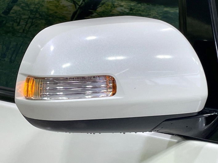 2013 Toyota Estima DBA-ACR50W (UW-6a0fc8001ade9)[12]