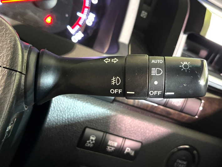 2013 Toyota Vellfire DBA-ANH25W (UW-6a0fc80e6c313)[27]