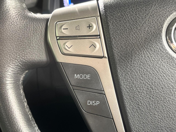 2013 Toyota Alphard Hybrid DAA-ATH20W (UW-6a0fc80f8ef85)[24]