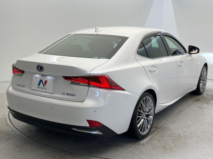 2017 Lexus IS DAA-AVE30 (UW-6a0fc810a1d15)[14]