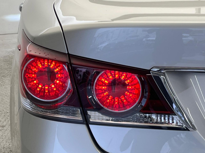 2017 Toyota Crown Hybrid DAA-AWS210 (UW-6a0fc811b24f8)[20]