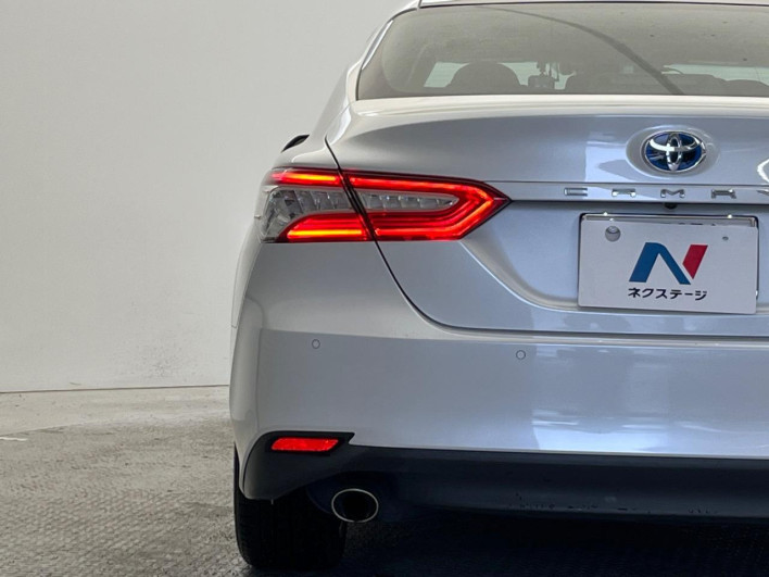 2017 Toyota Camry DAA-AXVH70 (UW-6a0fc81c4af9a)[17]