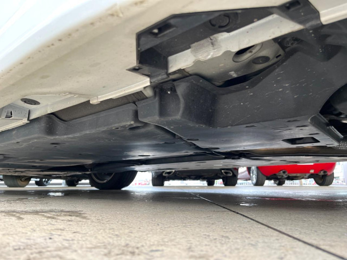 2020 Toyota Camry DAA-AXVH70 (UW-6a0fc81cd372a)[7]