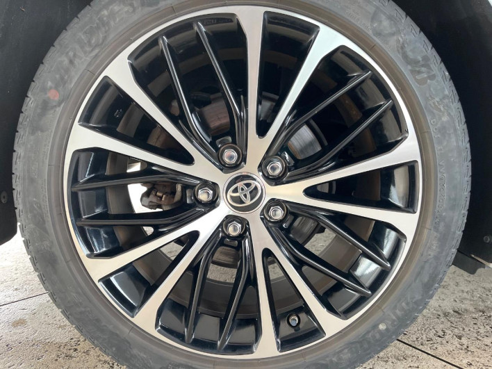 2020 Toyota Camry DAA-AXVH70 (UW-6a0fc81cd372a)[10]